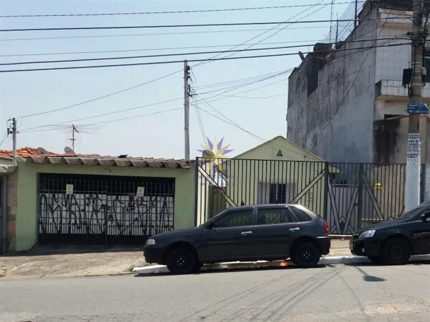 Foto 1 de Casa com 1 Quarto à venda, 340m² em Vila Dalila, São Paulo