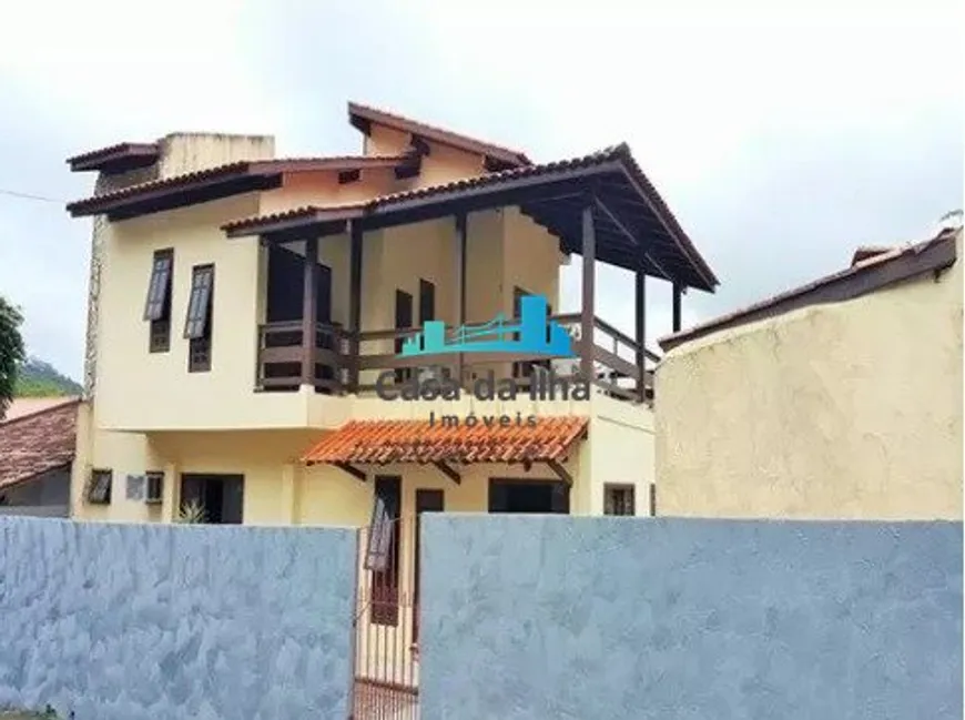 Foto 1 de Casa com 3 Quartos à venda, 200m² em Monte Verde, Florianópolis