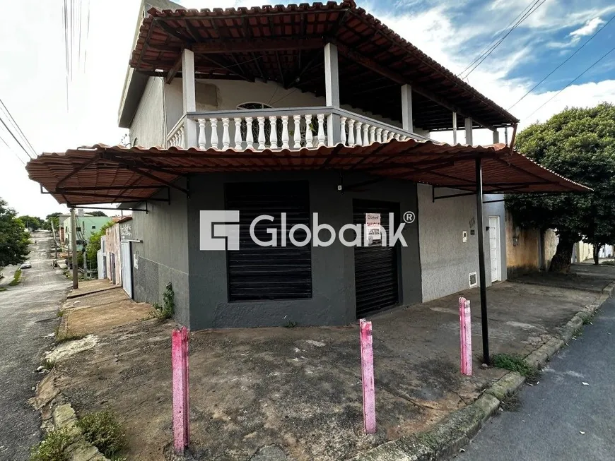 Foto 1 de Ponto Comercial para alugar, 25m² em Santa Rita II, Montes Claros