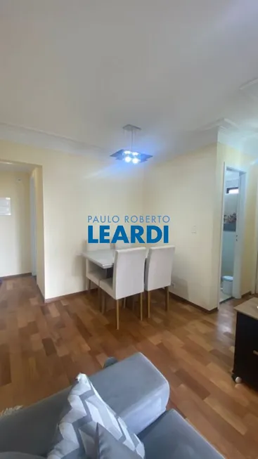 Foto 1 de Apartamento com 2 Quartos à venda, 46m² em Vila Rio de Janeiro, Guarulhos