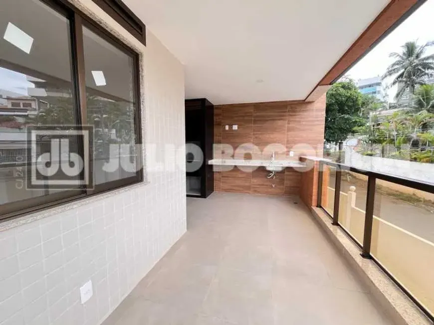 Foto 1 de Apartamento com 3 Quartos à venda, 104m² em Jardim Guanabara, Rio de Janeiro