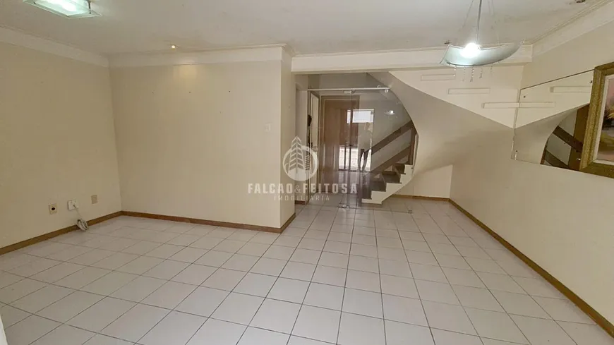 Foto 1 de Casa com 3 Quartos à venda, 150m² em Pituaçu, Salvador