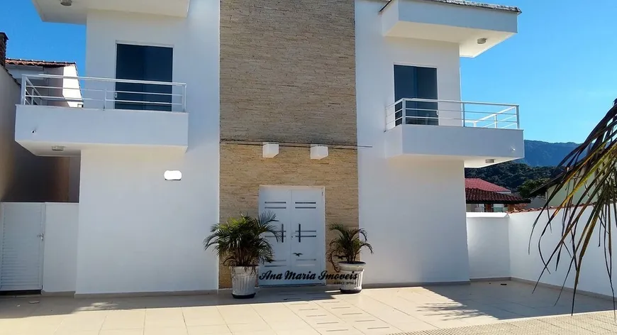 Foto 1 de Casa de Condomínio com 4 Quartos à venda, 223m² em Massaguaçu, Caraguatatuba
