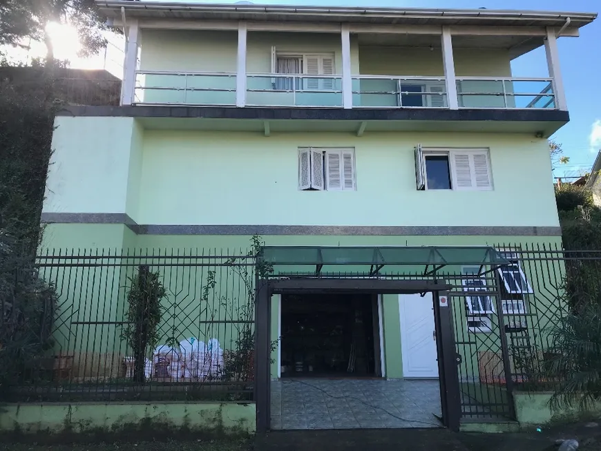 Foto 1 de Casa com 3 Quartos à venda, 168m² em Santa Catarina, Caxias do Sul