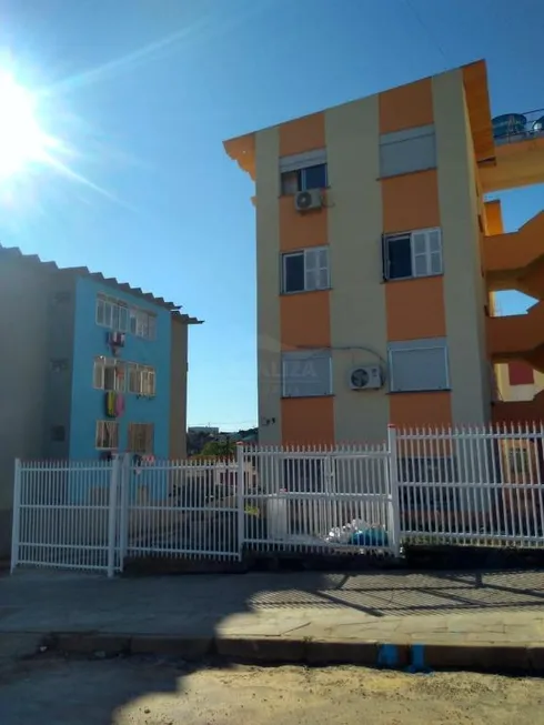 Foto 1 de Apartamento com 2 Quartos à venda, 40m² em Jardim Krahe, Viamão