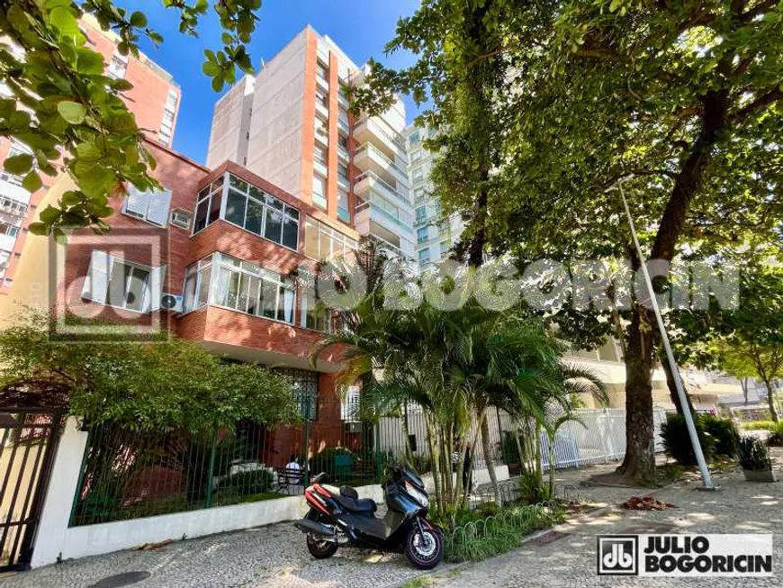 Foto 1 de Apartamento com 2 Quartos à venda, 89m² em Leblon, Rio de Janeiro