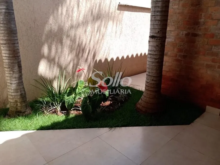 Foto 1 de Casa com 4 Quartos à venda, 300m² em Patrimônio, Uberlândia