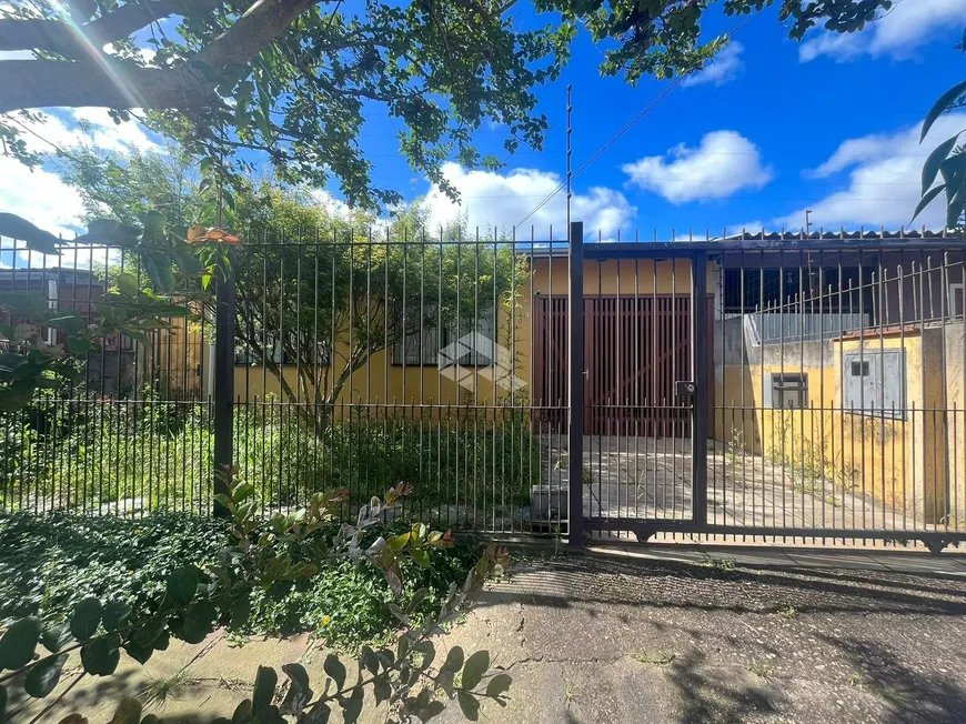 Foto 1 de Casa com 3 Quartos à venda, 92m² em Vila Nova, Porto Alegre