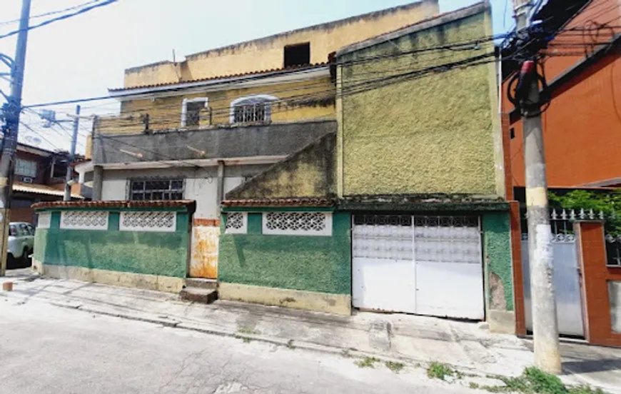 Foto 1 de Casa com 5 Quartos à venda, 190m² em Jardim Sulacap, Rio de Janeiro