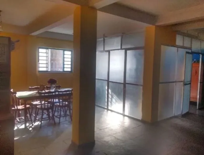 Foto 1 de Casa com 1 Quarto à venda, 112m² em Pacheco, São Gonçalo