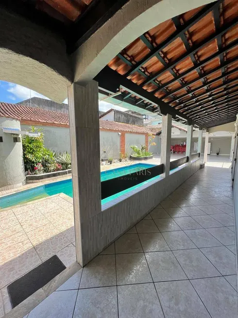 Foto 1 de Casa com 3 Quartos à venda, 232m² em Canto do Forte, Praia Grande