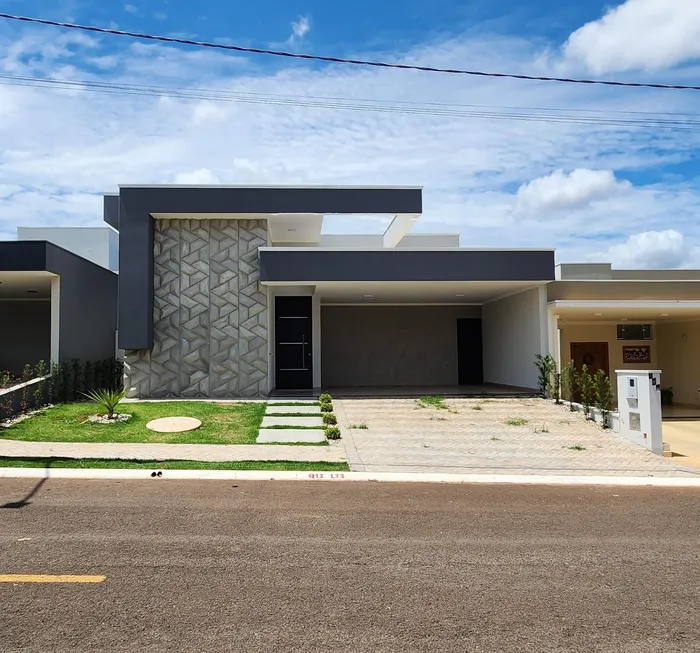 Foto 1 de Casa de Condomínio com 3 Quartos à venda, 207m² em Jardim das Acacias, Araraquara