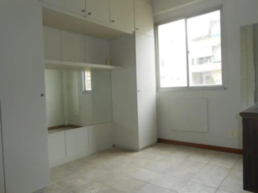 Foto 1 de Apartamento com 2 Quartos para alugar, 60m² em Rocha, Rio de Janeiro