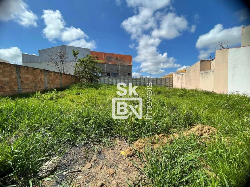 Foto 1 de Lote/Terreno à venda, 250m² em Jardim Botânico, Uberlândia