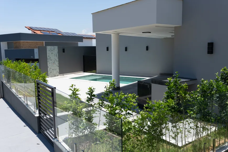 Foto 1 de Casa de Condomínio com 4 Quartos à venda, 221m² em Lagoa, Macaé