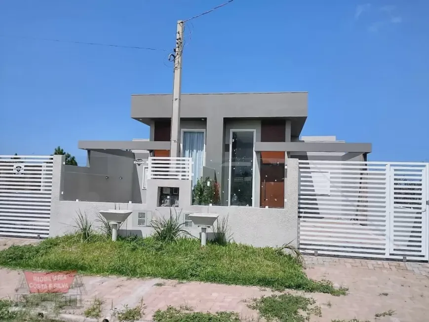 Foto 1 de Casa com 2 Quartos à venda, 80m² em Centro, Imbé