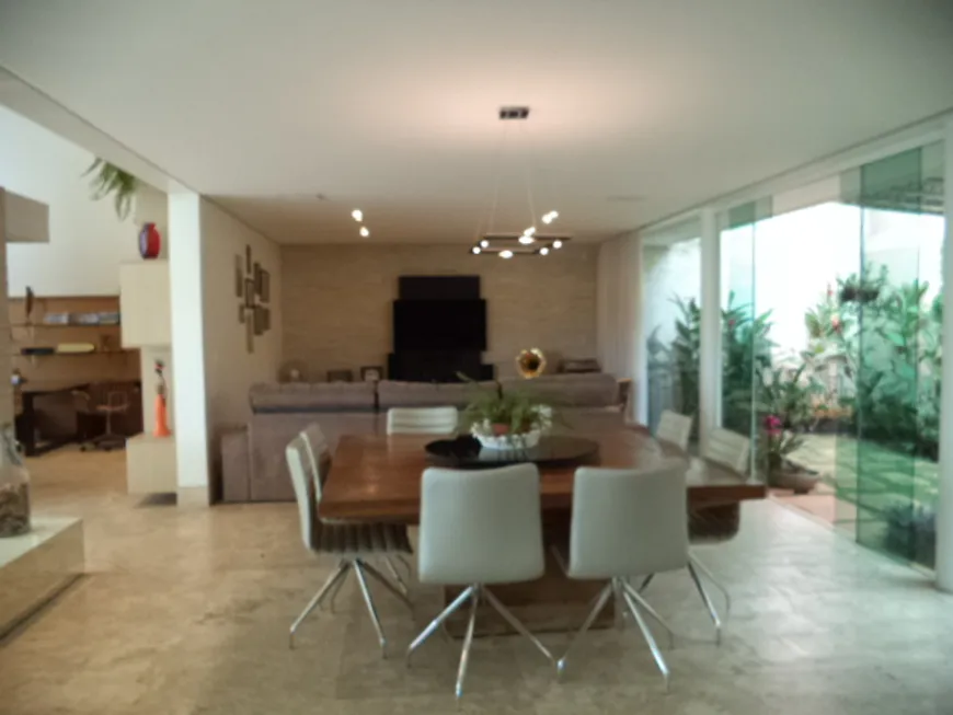 Foto 1 de Casa com 4 Quartos à venda, 485m² em Bandeirantes, Belo Horizonte