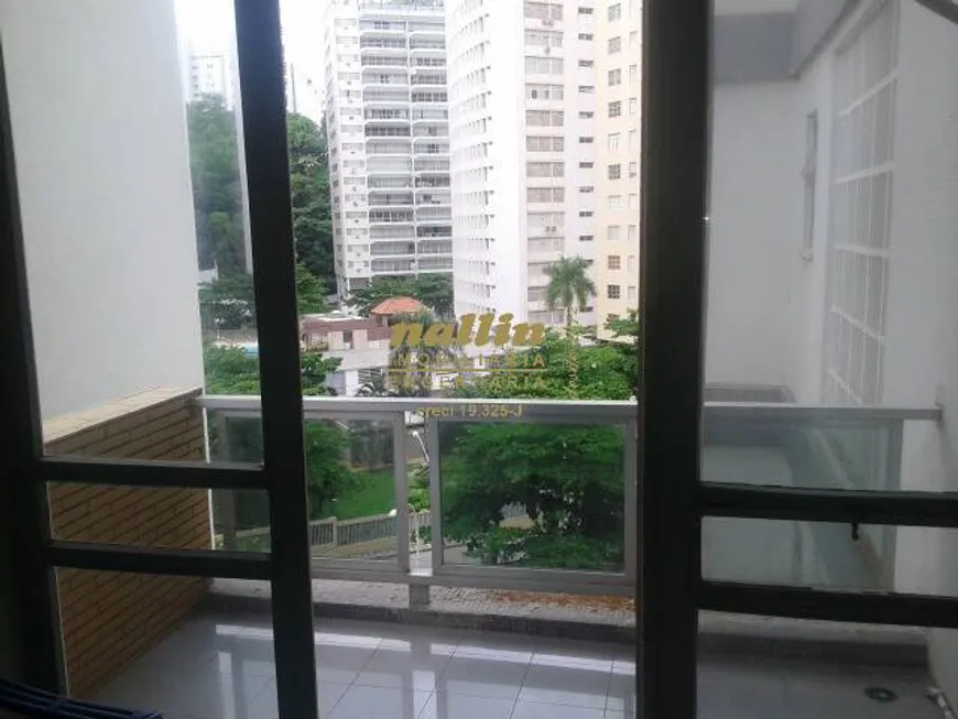 Foto 1 de Apartamento com 3 Quartos à venda, 113m² em Pitangueiras, Guarujá