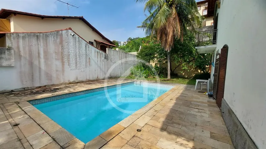 Foto 1 de Casa com 4 Quartos à venda, 321m² em Freguesia- Jacarepaguá, Rio de Janeiro