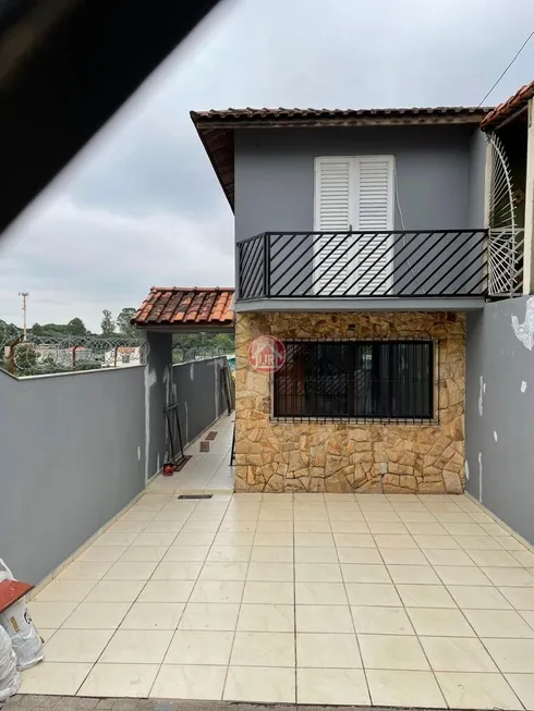 Foto 1 de Sobrado com 3 Quartos à venda, 175m² em Vila Santos, São Paulo