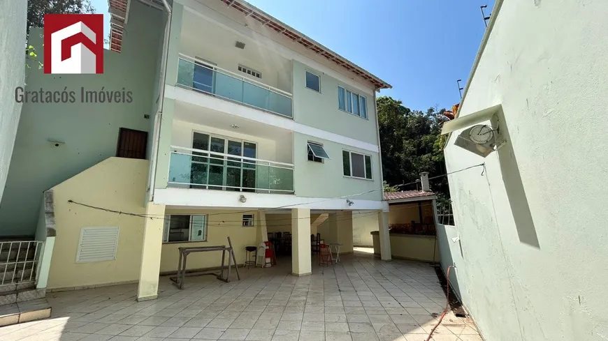 Foto 1 de Casa com 4 Quartos à venda, 150m² em Valparaiso, Petrópolis