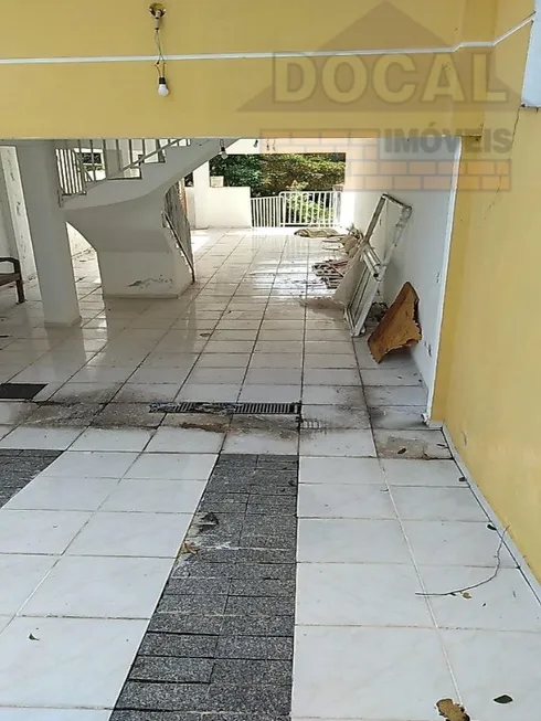 Foto 1 de Sobrado com 3 Quartos à venda, 139m² em Parque das Cigarreiras, Taboão da Serra