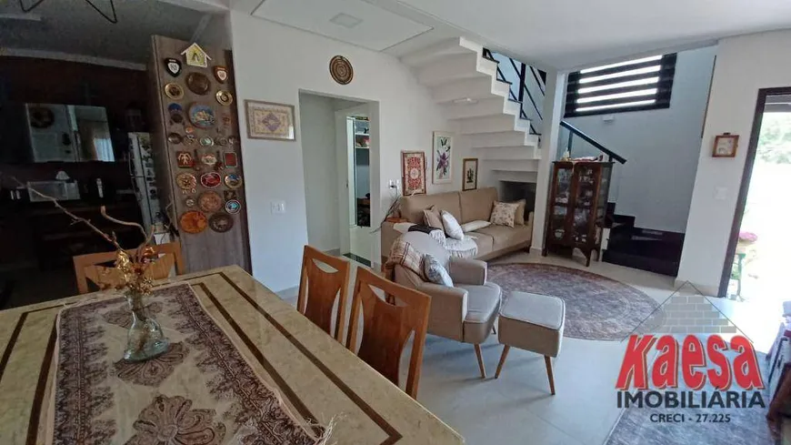 Foto 1 de Casa de Condomínio com 3 Quartos à venda, 116m² em Ribeirão dos Porcos, Atibaia