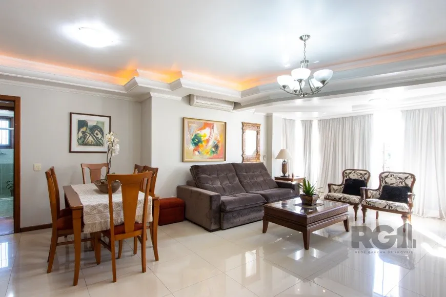 Foto 1 de Apartamento com 3 Quartos à venda, 135m² em Cristal, Porto Alegre