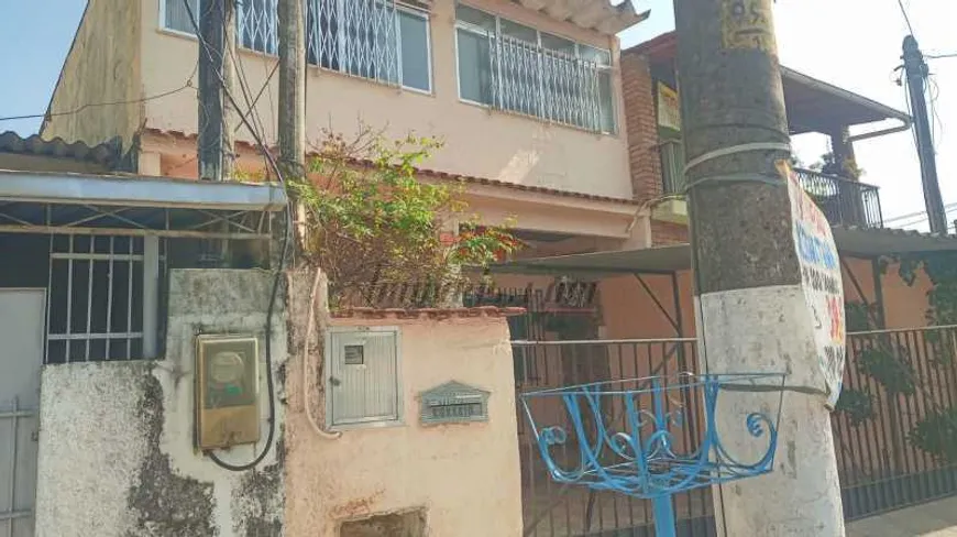 Foto 1 de Casa com 2 Quartos à venda, 148m² em Tanque, Rio de Janeiro