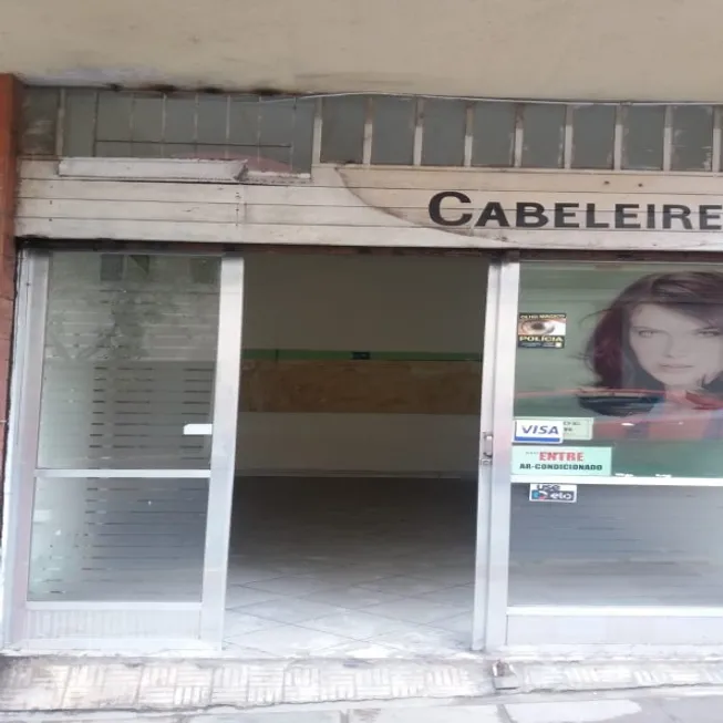 Foto 1 de Ponto Comercial para alugar, 100m² em Centro Histórico, Porto Alegre