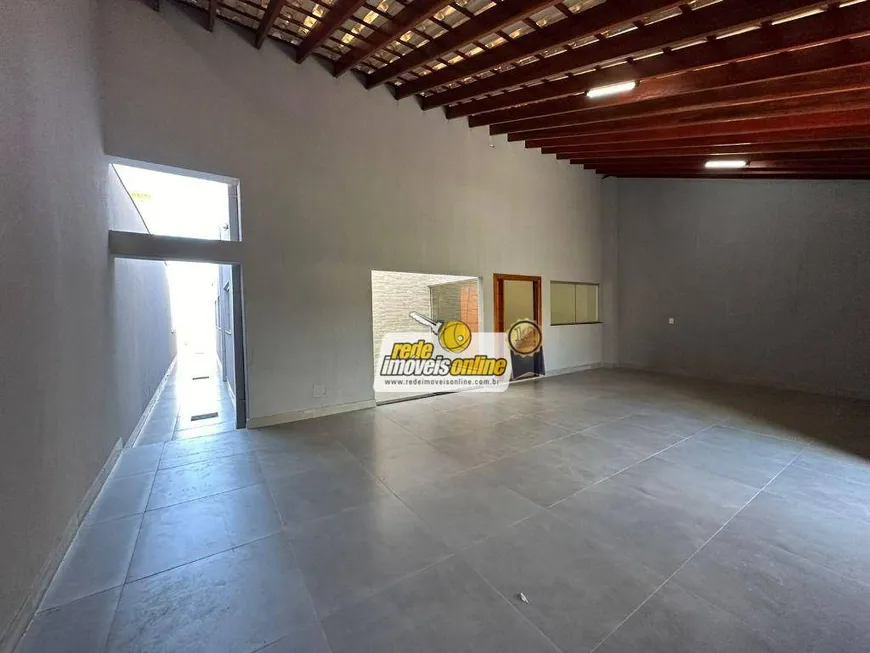 Foto 1 de Casa com 3 Quartos à venda, 250m² em Jardim Nenê Gomes, Uberaba