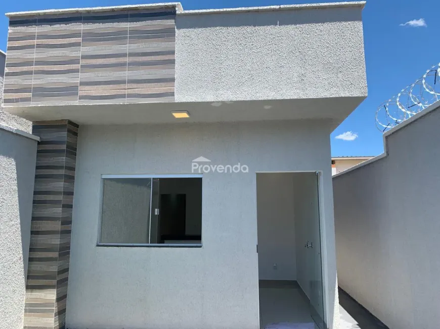 Foto 1 de Casa com 2 Quartos à venda, 83m² em Jardim Botânico, Goiânia