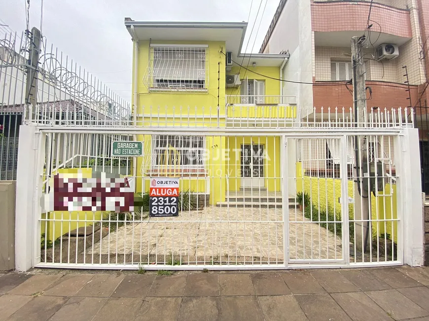 Foto 1 de Casa de Condomínio com 3 Quartos para alugar, 220m² em Rio Branco, Porto Alegre