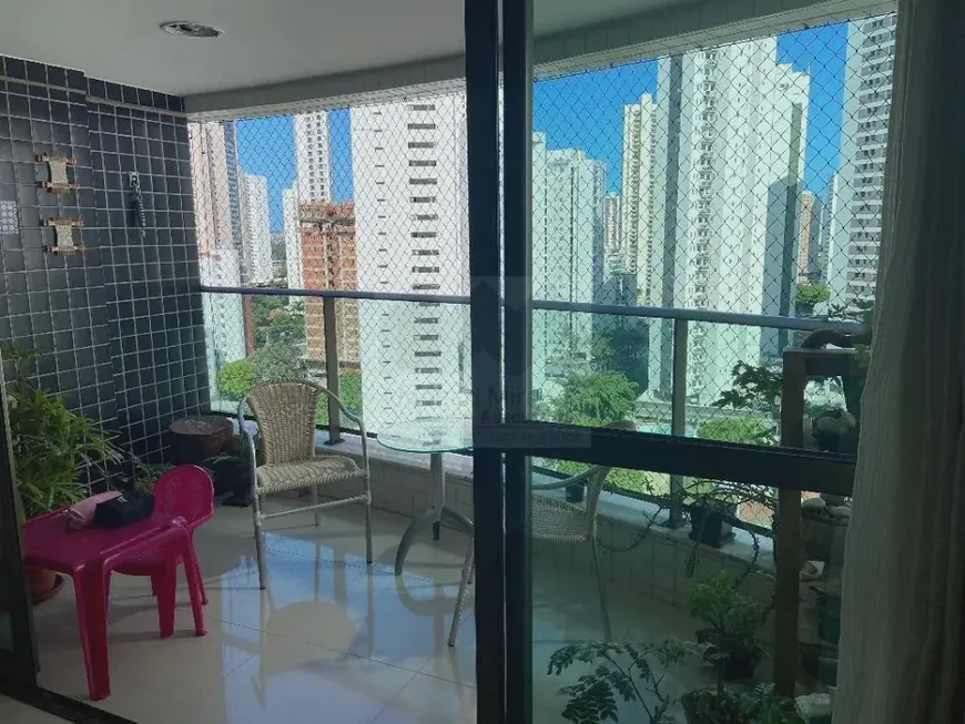 Foto 1 de Apartamento com 4 Quartos à venda, 145m² em Rosarinho, Recife