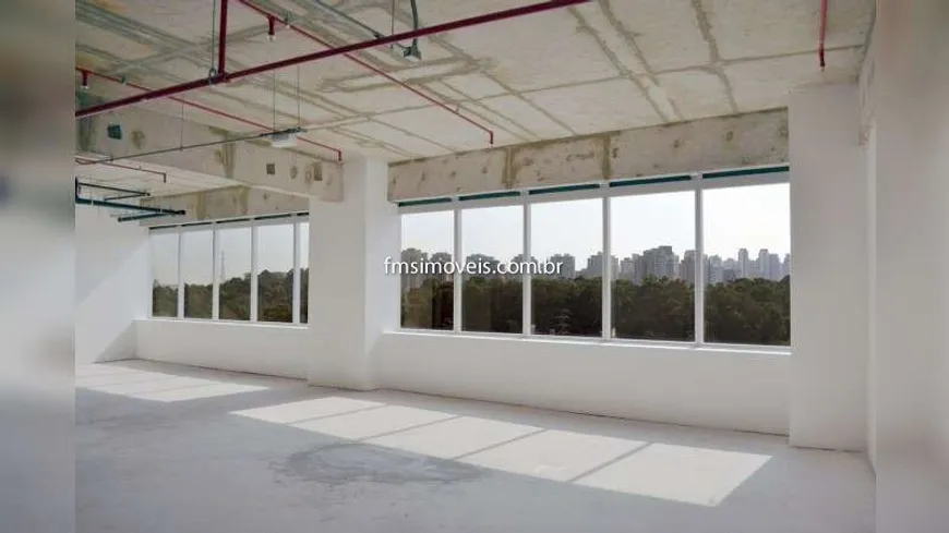 Foto 1 de Prédio Comercial para alugar, 12477m² em Chácara Santo Antônio, São Paulo