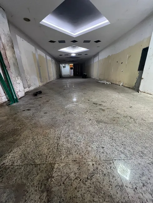 Foto 1 de Ponto Comercial para alugar, 528m² em Centro, Macaé