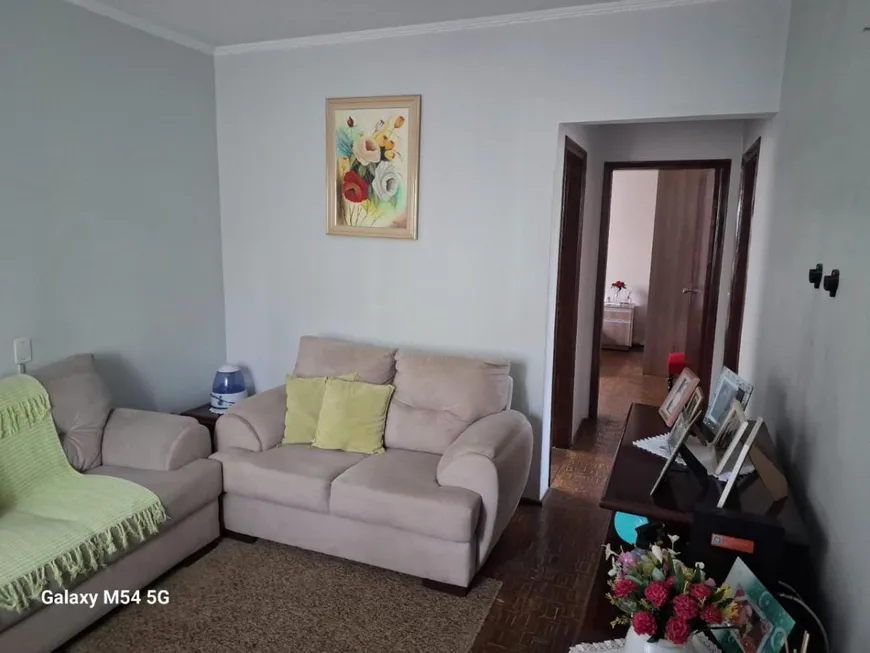 Foto 1 de Casa com 2 Quartos à venda, 200m² em Vila Cardia, Bauru