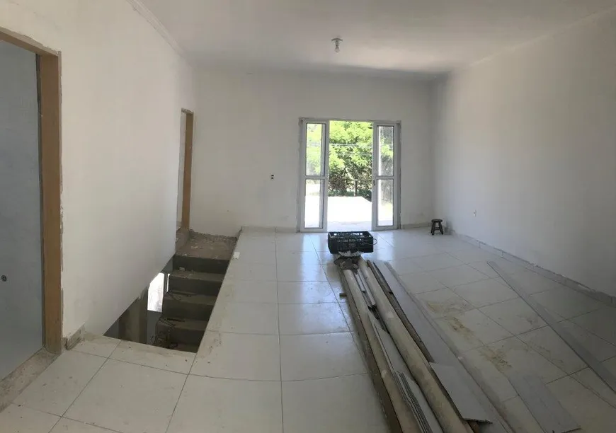 Foto 1 de Sobrado com 4 Quartos à venda, 224m² em Vila Boa Vista, Campinas