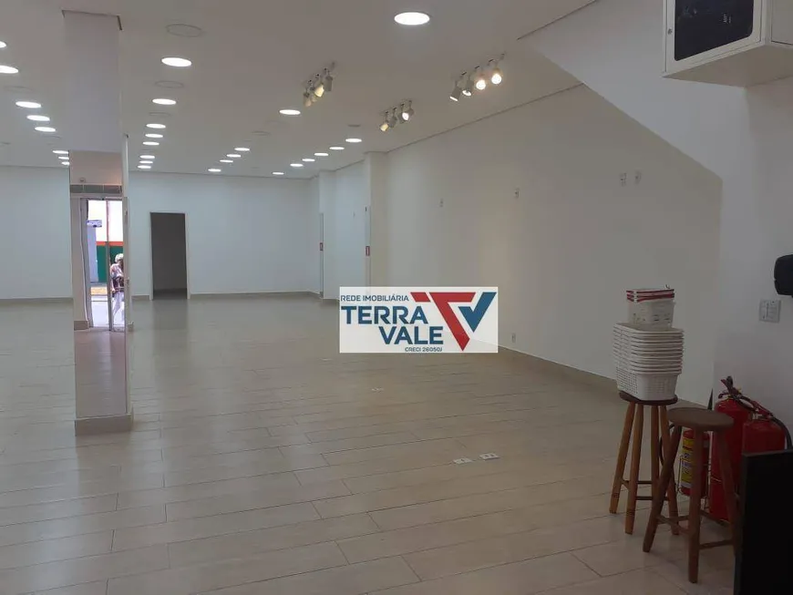 Foto 1 de Ponto Comercial para alugar, 225m² em Centro, Lorena