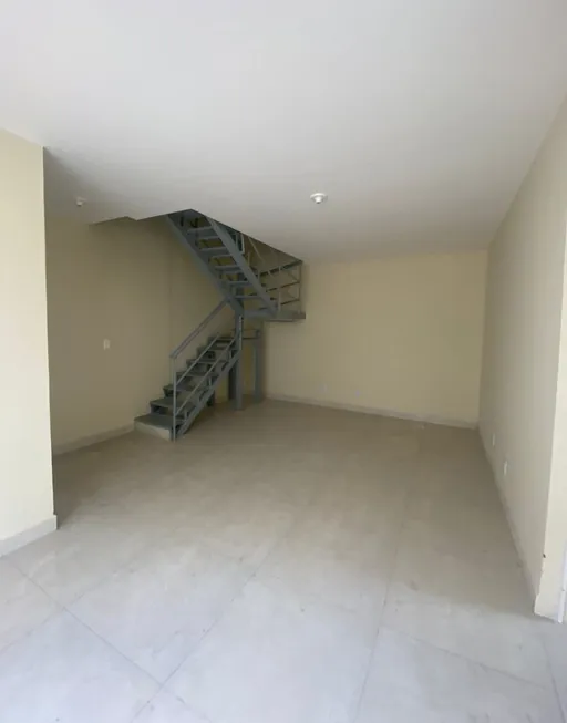 Foto 1 de Casa com 3 Quartos para alugar, 108m² em Pechincha, Rio de Janeiro