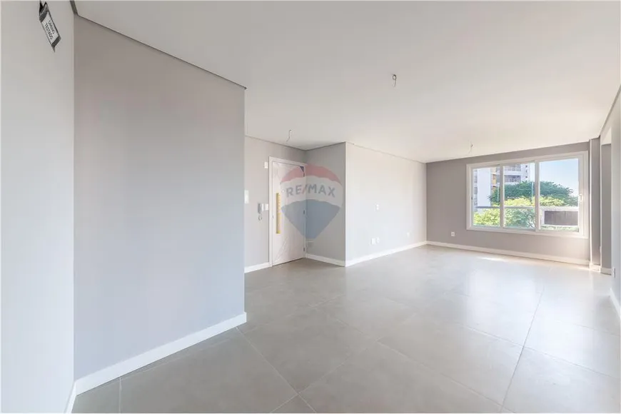 Foto 1 de Apartamento com 2 Quartos à venda, 88m² em Nossa Senhora Medianeira, Santa Maria