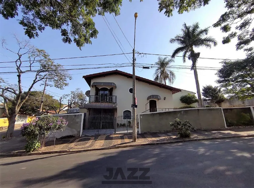 Foto 1 de Casa com 3 Quartos à venda, 211m² em Jardim Santo Antônio, Valinhos