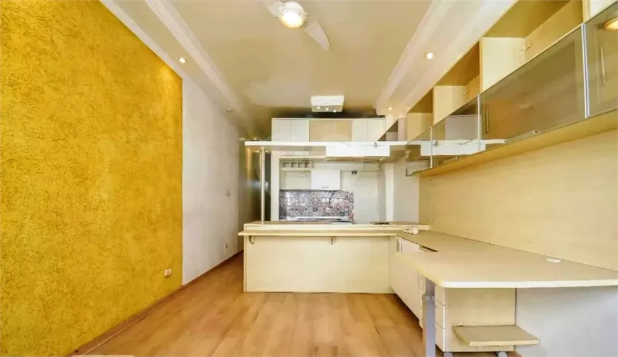 Foto 1 de Apartamento com 1 Quarto à venda, 50m² em Centro, São Paulo