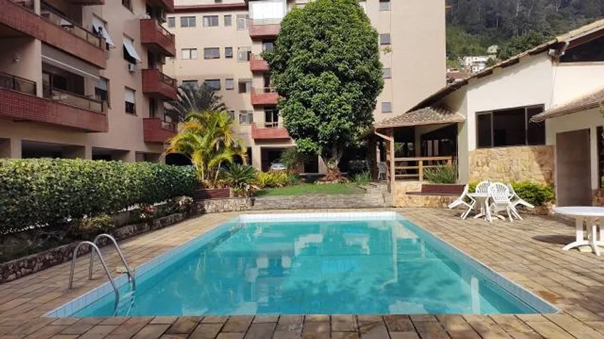 Foto 1 de Apartamento com 3 Quartos à venda, 138m² em Retiro, Petrópolis