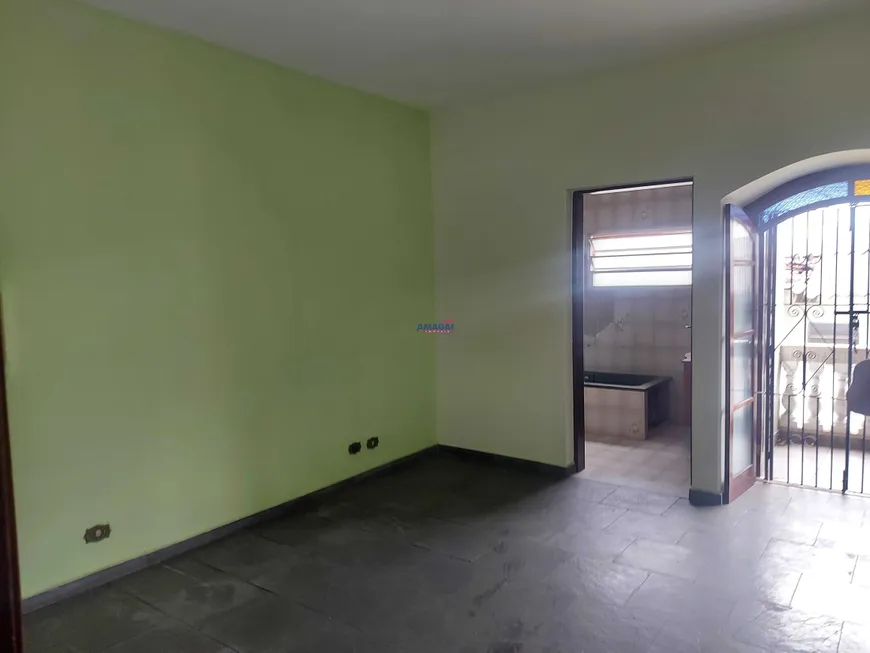 Foto 1 de Casa com 2 Quartos à venda, 162m² em Jardim Paraíba, Jacareí