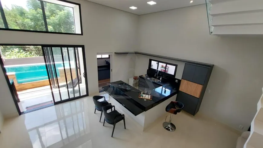 Foto 1 de Casa de Condomínio com 3 Quartos à venda, 236m² em Parque Rural Fazenda Santa Cândida, Campinas