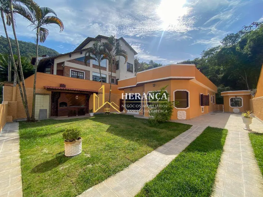 Foto 1 de Casa de Condomínio com 3 Quartos à venda, 100m² em Taquara, Rio de Janeiro