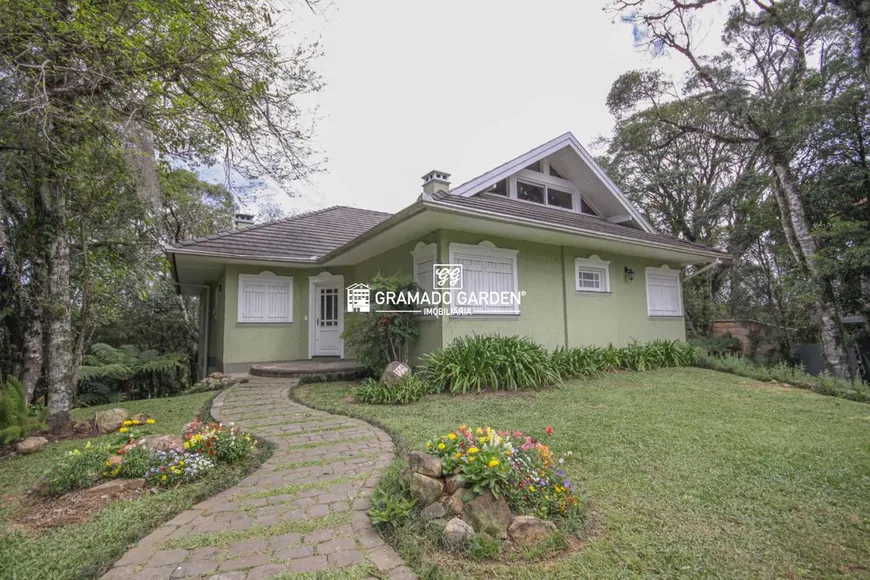 Foto 1 de Casa com 4 Quartos à venda, 350m² em Centro, Gramado