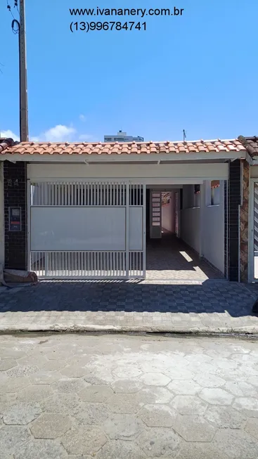 Foto 1 de Casa com 4 Quartos à venda, 126m² em Vera Cruz, Mongaguá