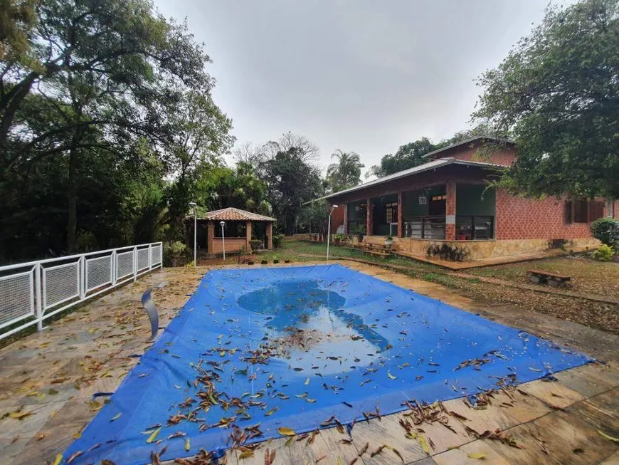 Foto 1 de Casa com 3 Quartos à venda, 340m² em Braúnas, Belo Horizonte